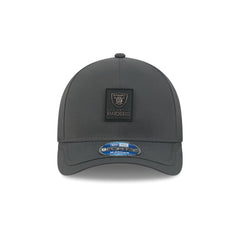 Las Vegas Raiders 2025 Sideline Cold Weather Steel Clouds 9FORTY M-Crown Snapback Hat