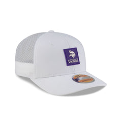 Minnesota Vikings 2025 Sideline Hot Weather White 9SEVENTY Trucker Hat