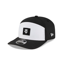 Minnesota Twins 2026 Clubhouse Black & White Split Panel 9SEVENTY Stretch-Snap Hat
