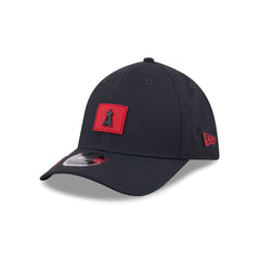 Los Angeles Angels 2026 Clubhouse 39THIRTY M-Crown Stretch Fit Hat