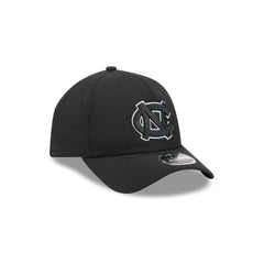 North Carolina Tar Heels Black 9FORTY APEX Snapback Hat
