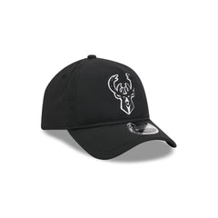 Milwaukee Bucks Black 9FORTY APEX Snapback Hat