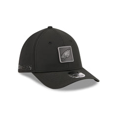 Philadelphia Eagles 2026 Training Black 39THIRTY M-Crown Stretch-Fit Hat