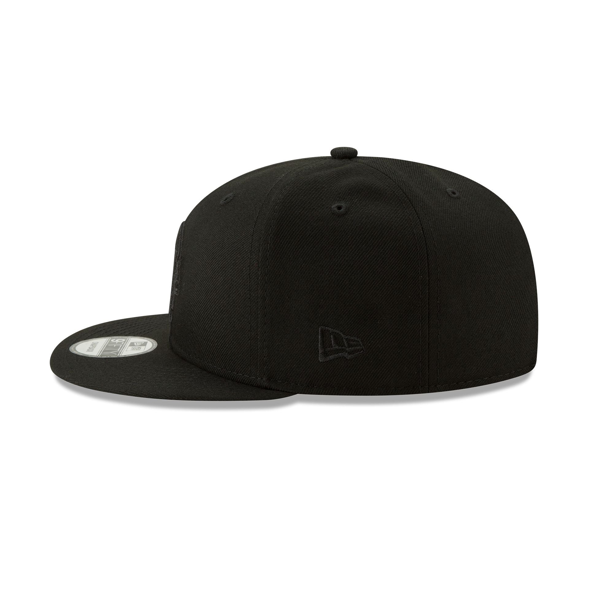 Minnesota Vikings 2024 Basic Black on Black 9FIFTY Snapback Hat