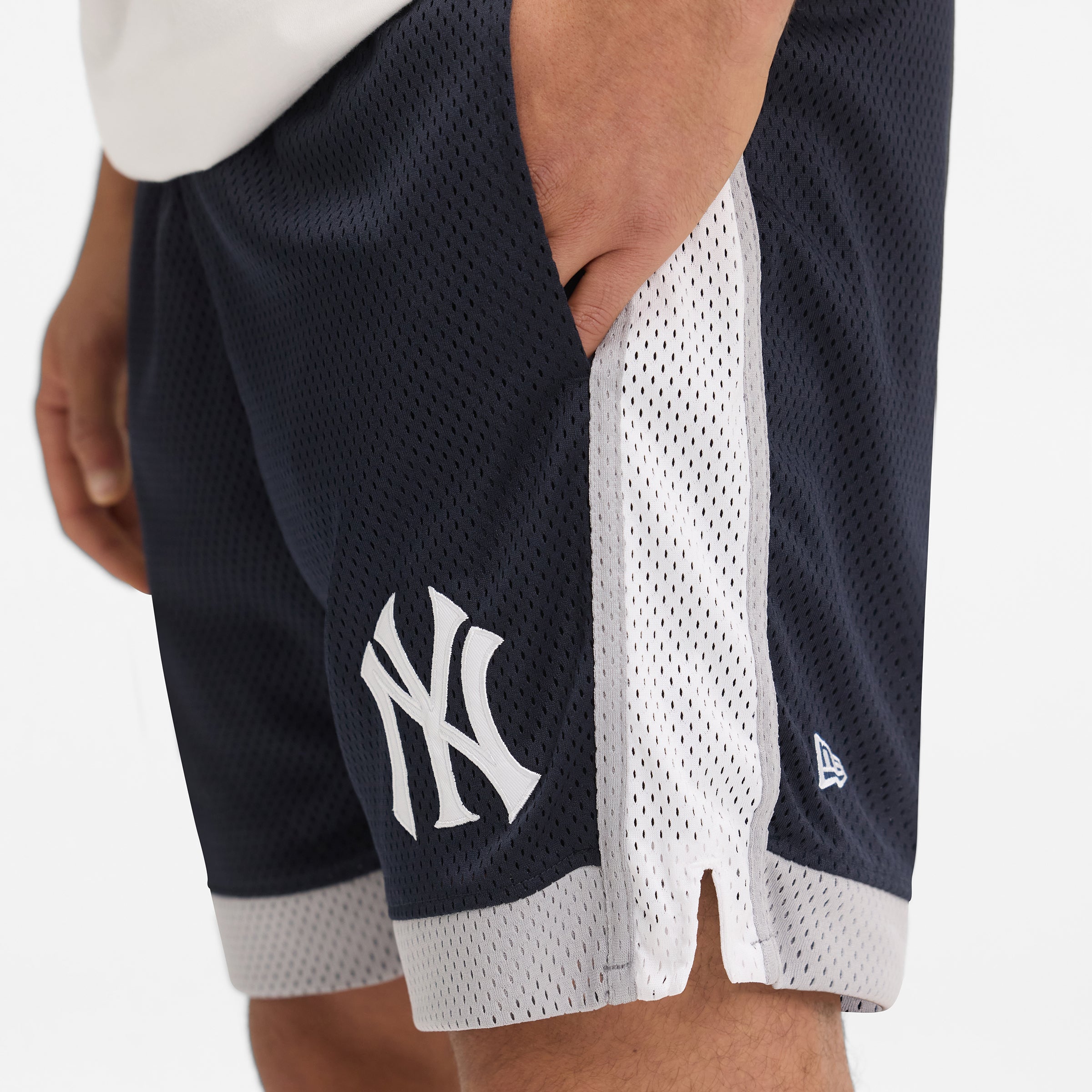 New York Knicks Sport Classics Black & White Shorts