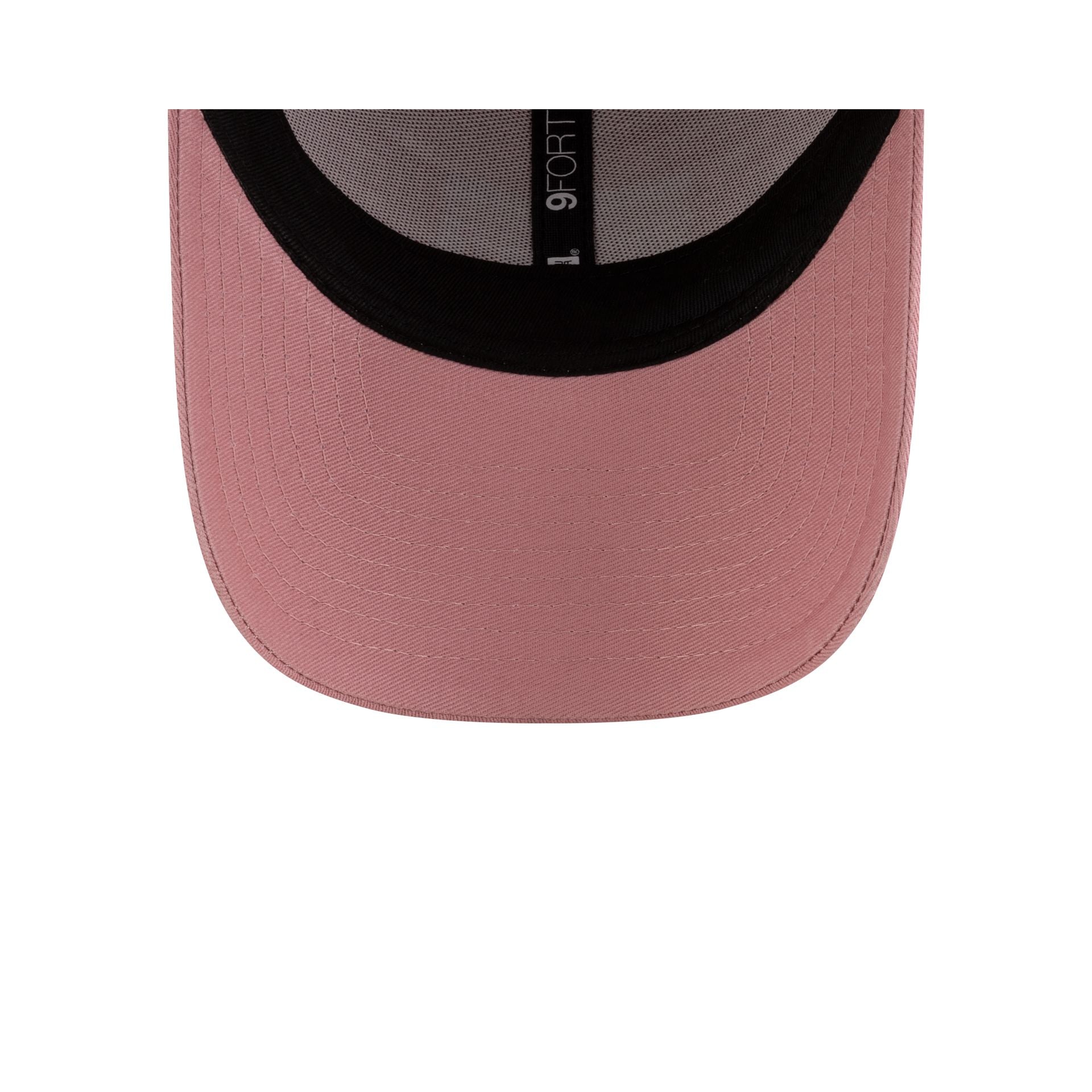 Manchester United FC Seasonal Pink Women's 9FORTY Adjustable Hat