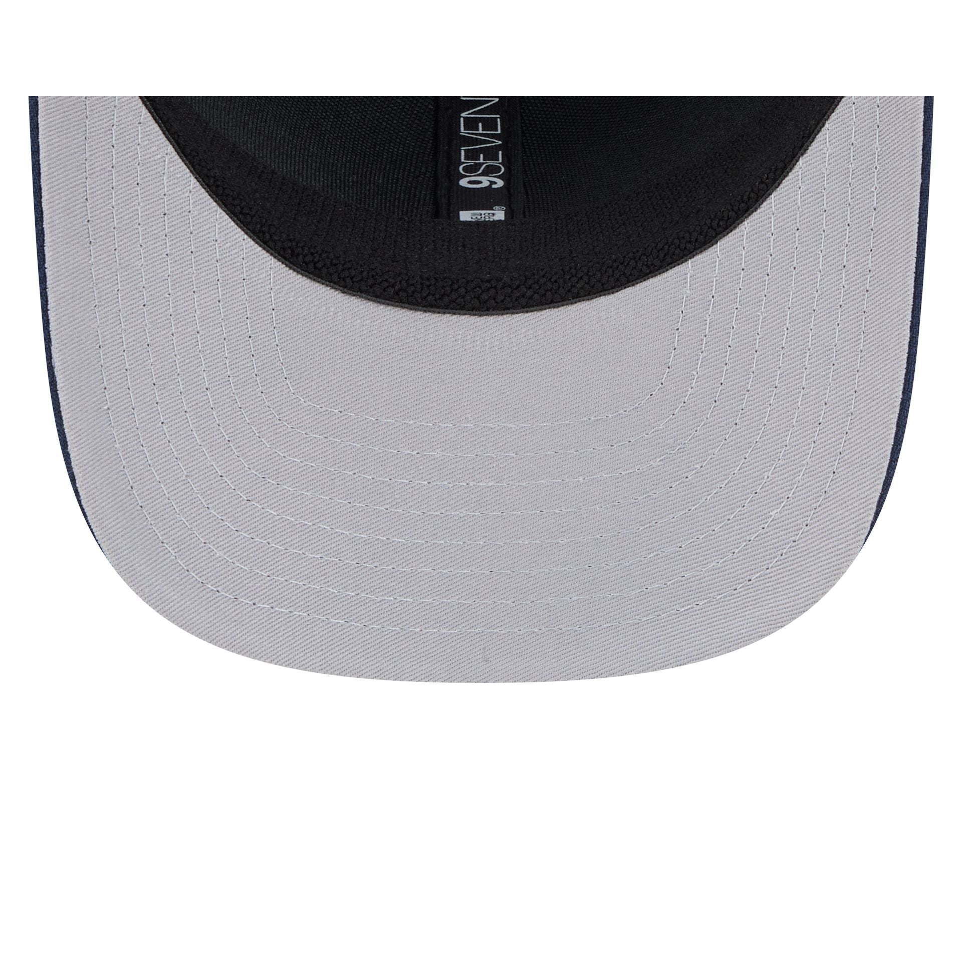 Montreal Alouettes Simple 9SEVENTY Trucker Hat