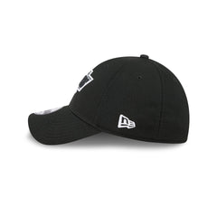 Los Angeles Kings Black 39THIRTY Stretch Fit Hat