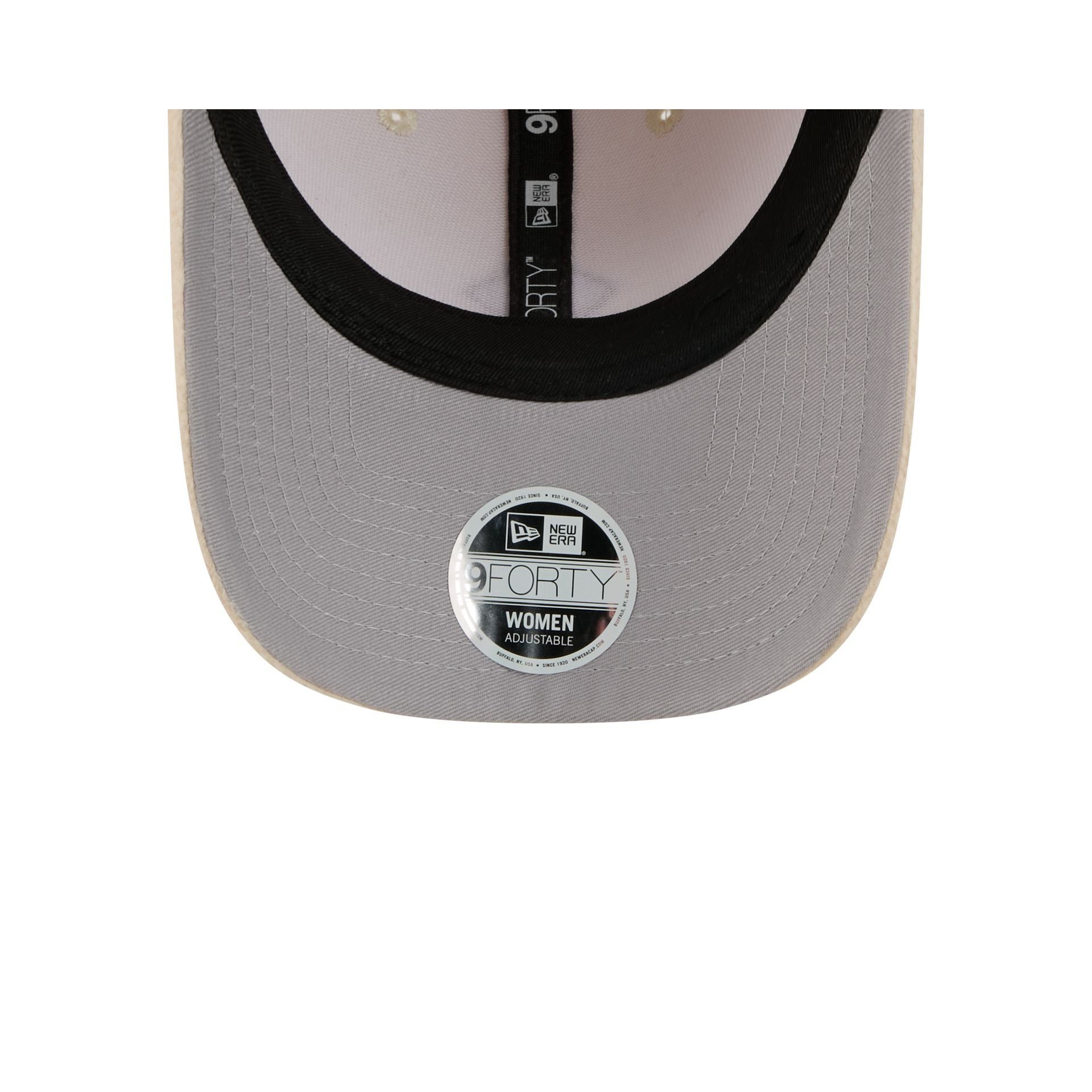 New York Knicks Comfy Women's 9FORTY Adjustable Hat
