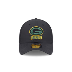 Green Bay Packers Night 39THIRTY Stretch Fit Hat
