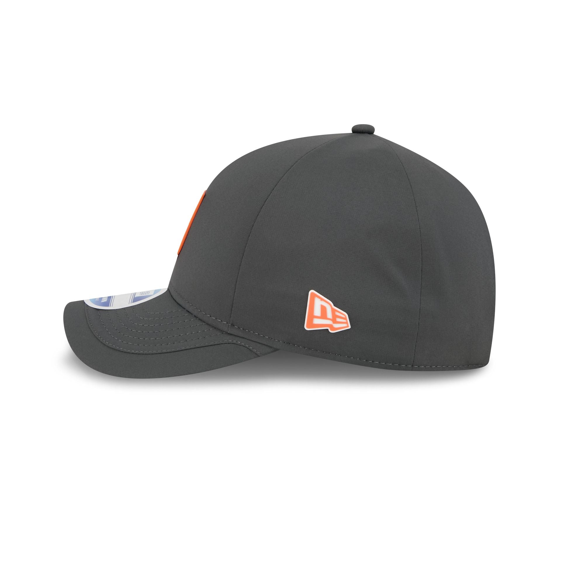 Denver Broncos 2025 Sideline Cold Weather Steel Clouds 9FORTY M-Crown Snapback Hat