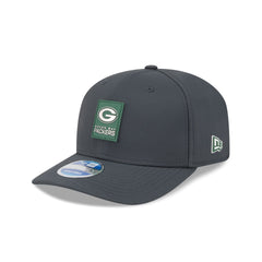 Green Bay Packers 2025 Sideline Cold Weather Steel Clouds 9SEVENTY Stretch-Snap Hat