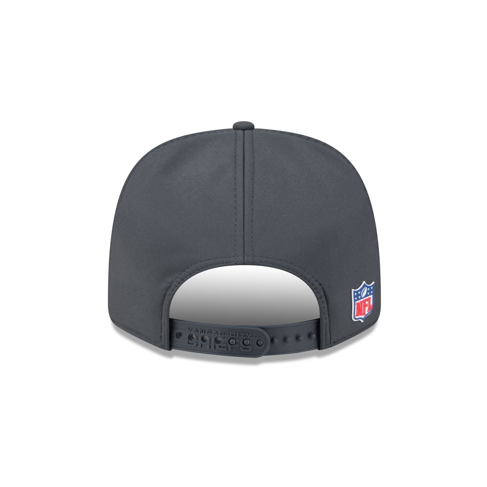 Kansas City Chiefs 2025 Sideline Cold Weather Steel Clouds 9SEVENTY Stretch-Snap Hat