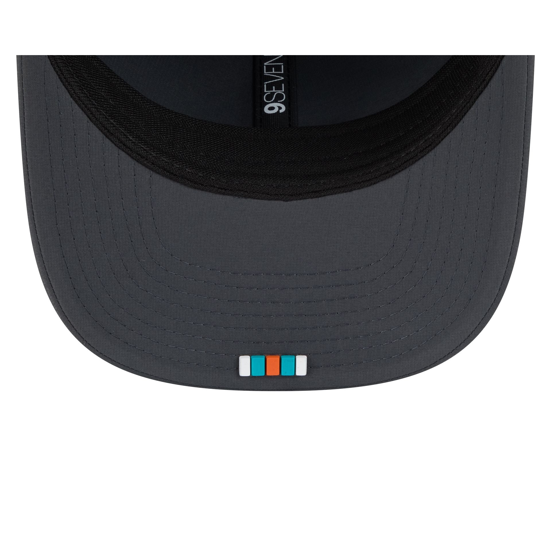Miami Dolphins 2025 Sideline Cold Weather Steel Clouds 9SEVENTY Stretch-Snap Hat