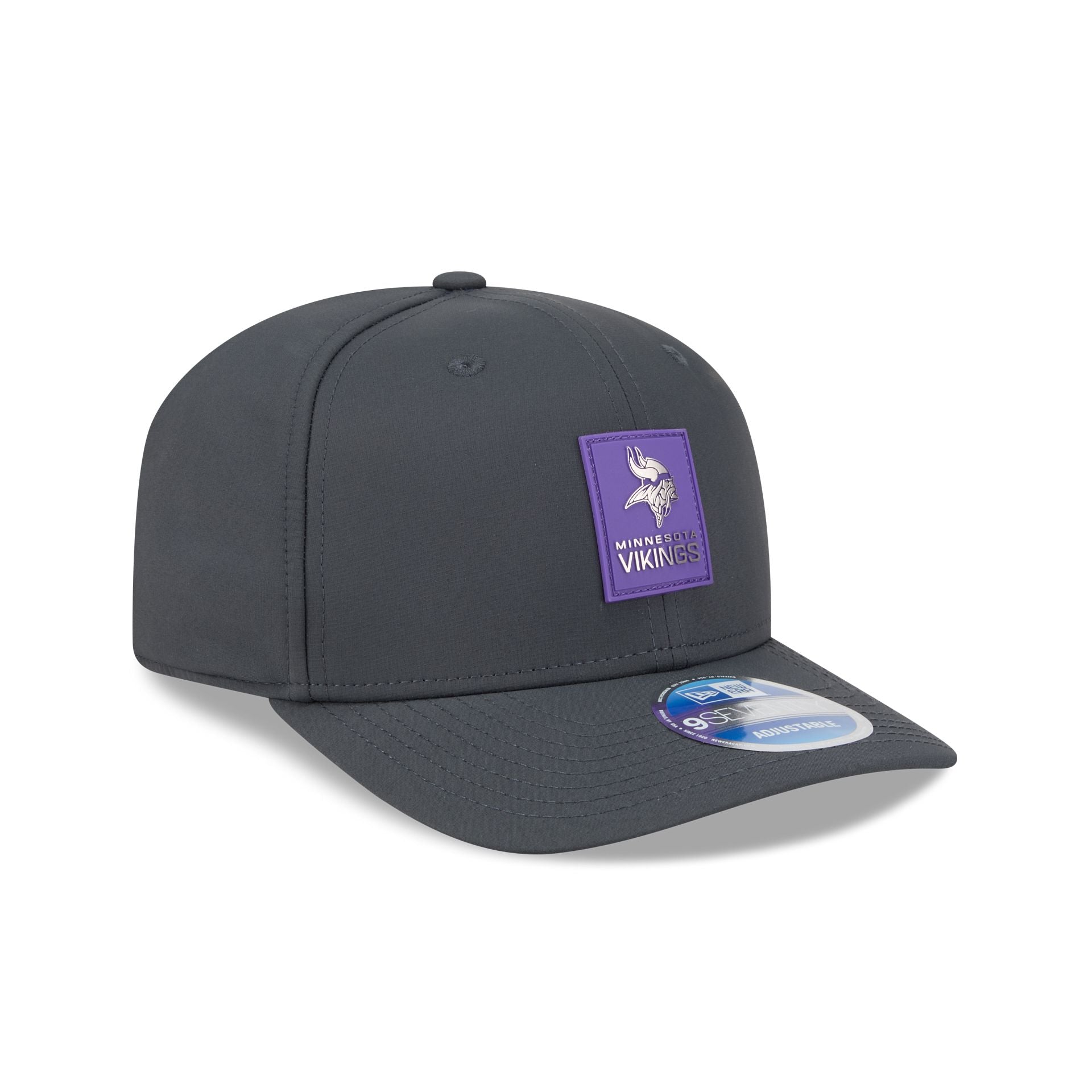 Minnesota Vikings 2025 Sideline Cold Weather Steel Clouds 9SEVENTY Stretch-Snap Hat