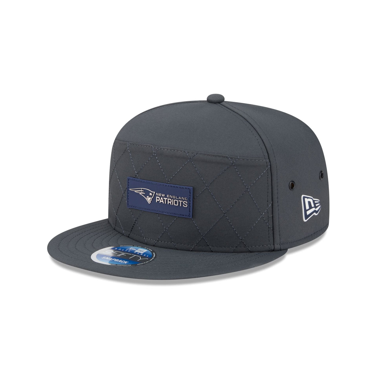 New England Patriots 2025 Sideline Cold Weather Steel Clouds Split Panel 9FIFTY Snapback Hat