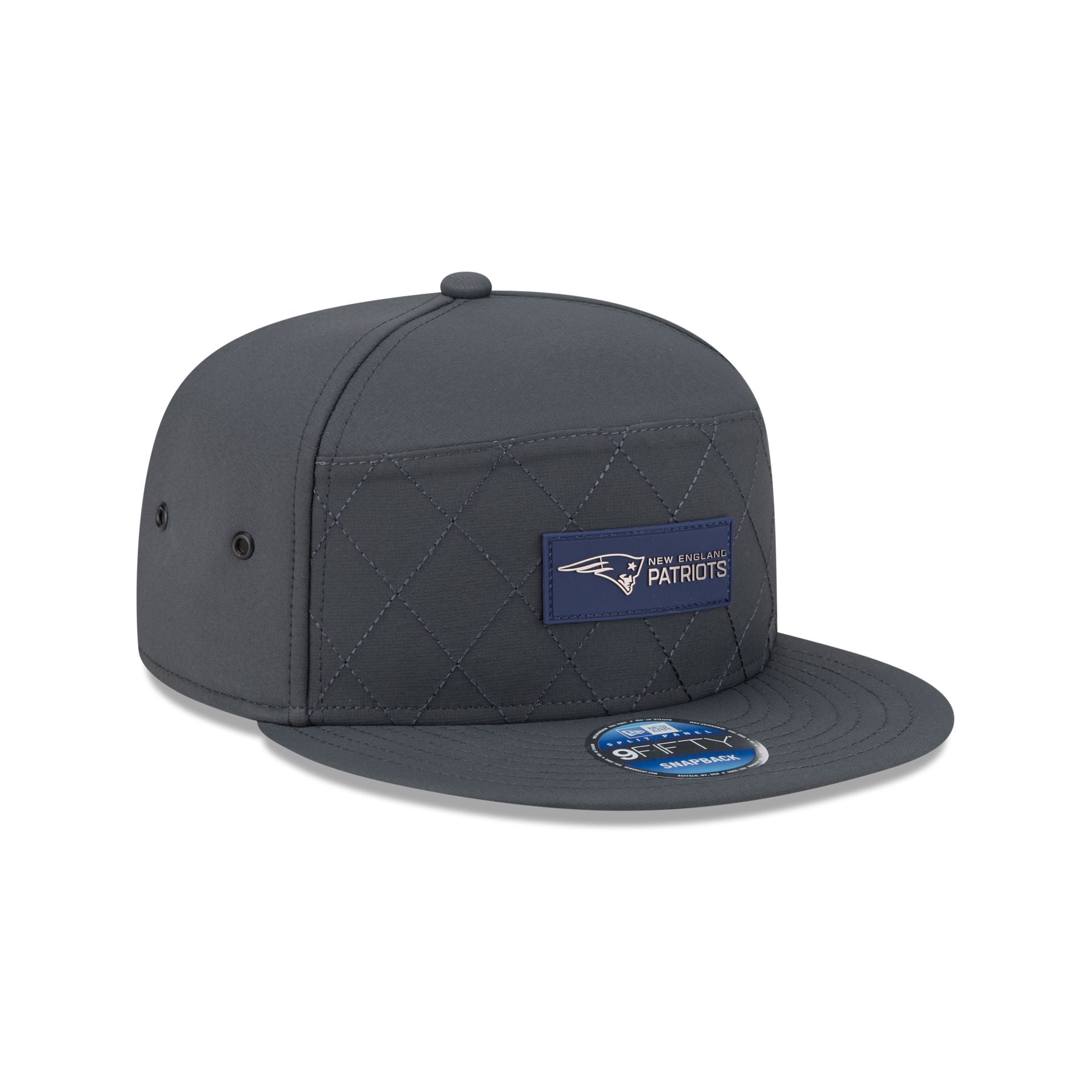 New England Patriots 2025 Sideline Cold Weather Steel Clouds Split Panel 9FIFTY Snapback Hat