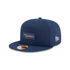 New England Patriots 2025 Sideline Hot Weather Split Panel 9FIFTY Snapback Hat