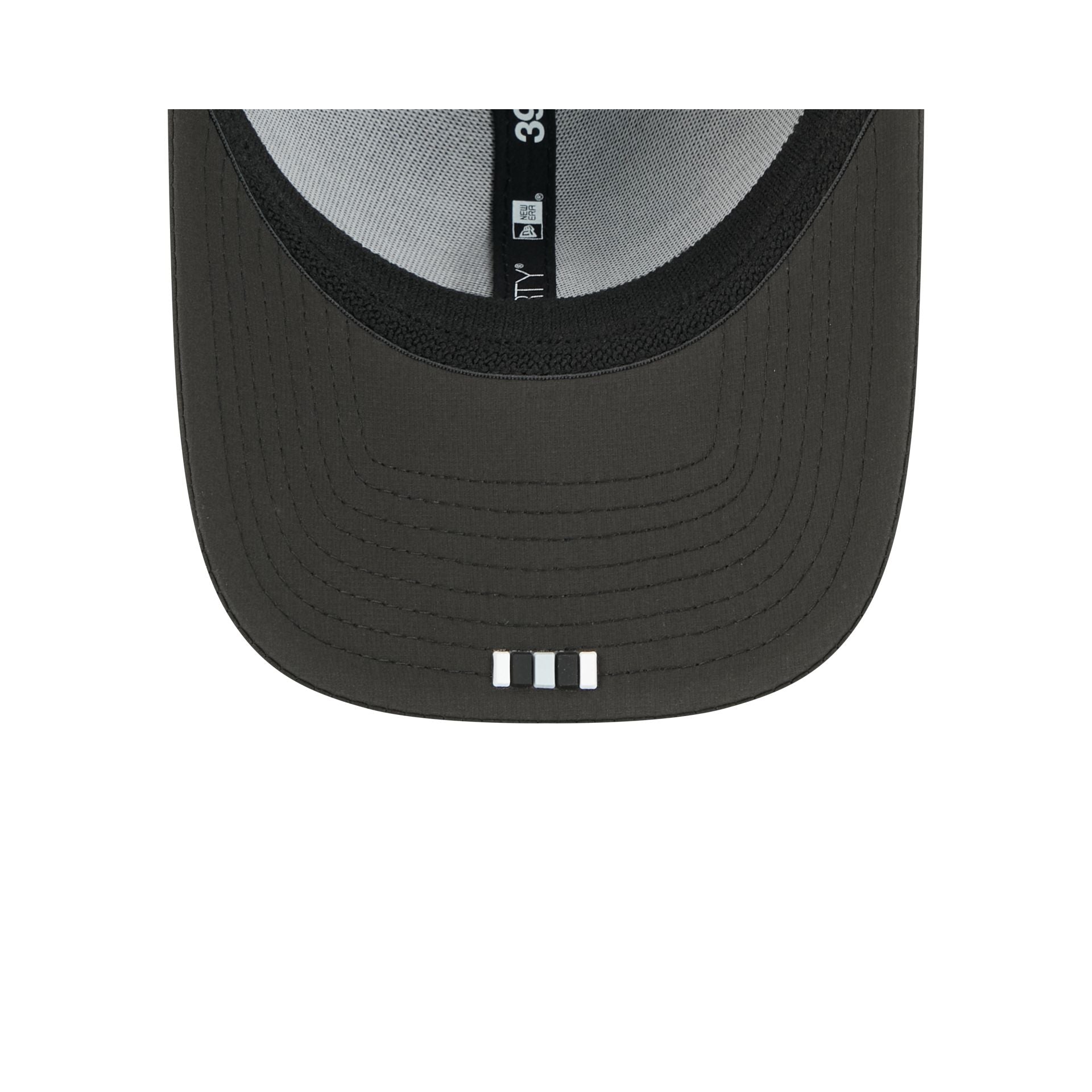 Las Vegas Raiders 2025 Sideline Hot Weather 39THIRTY Stretch Fit Hat