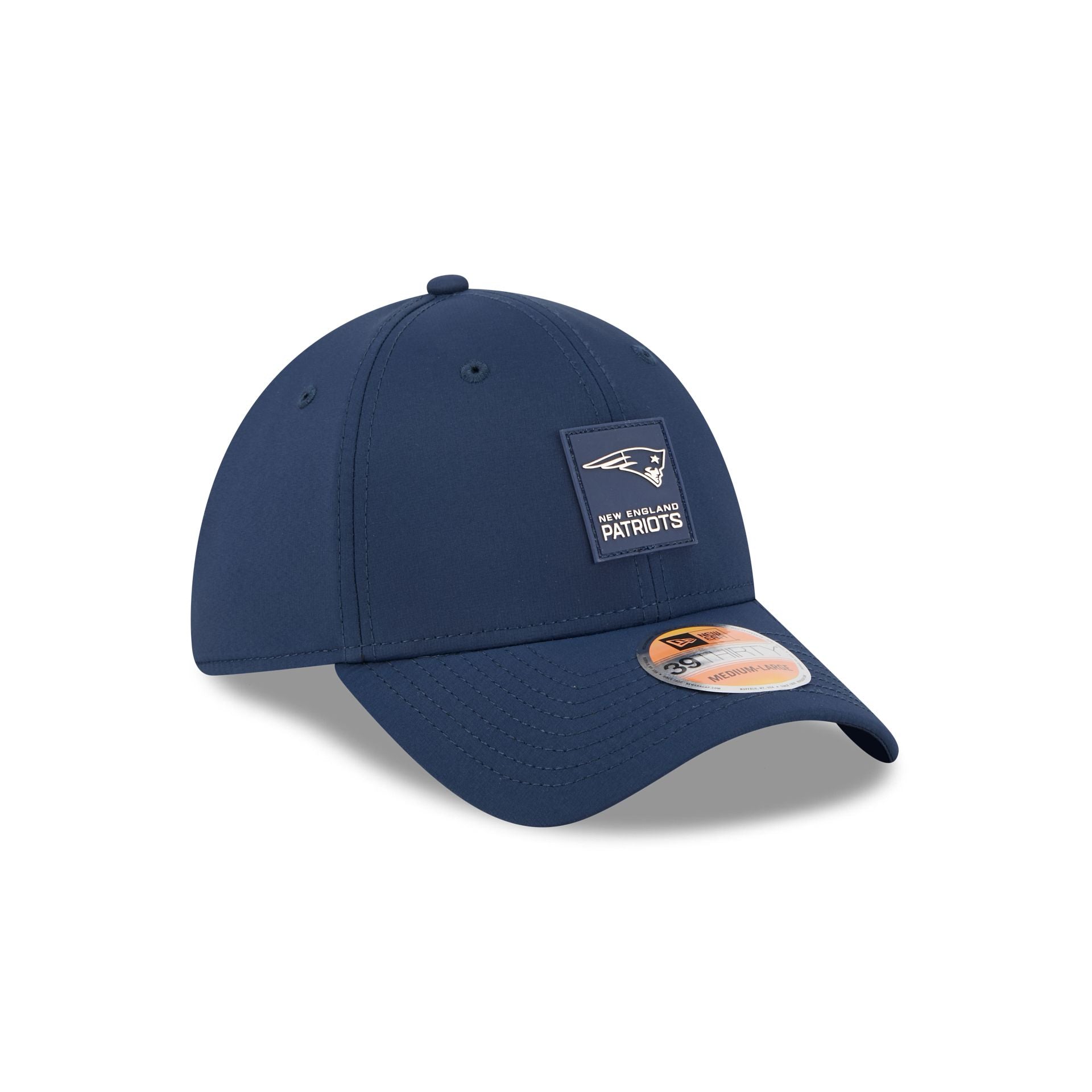 New England Patriots 2025 Sideline Hot Weather 39THIRTY Stretch Fit Hat