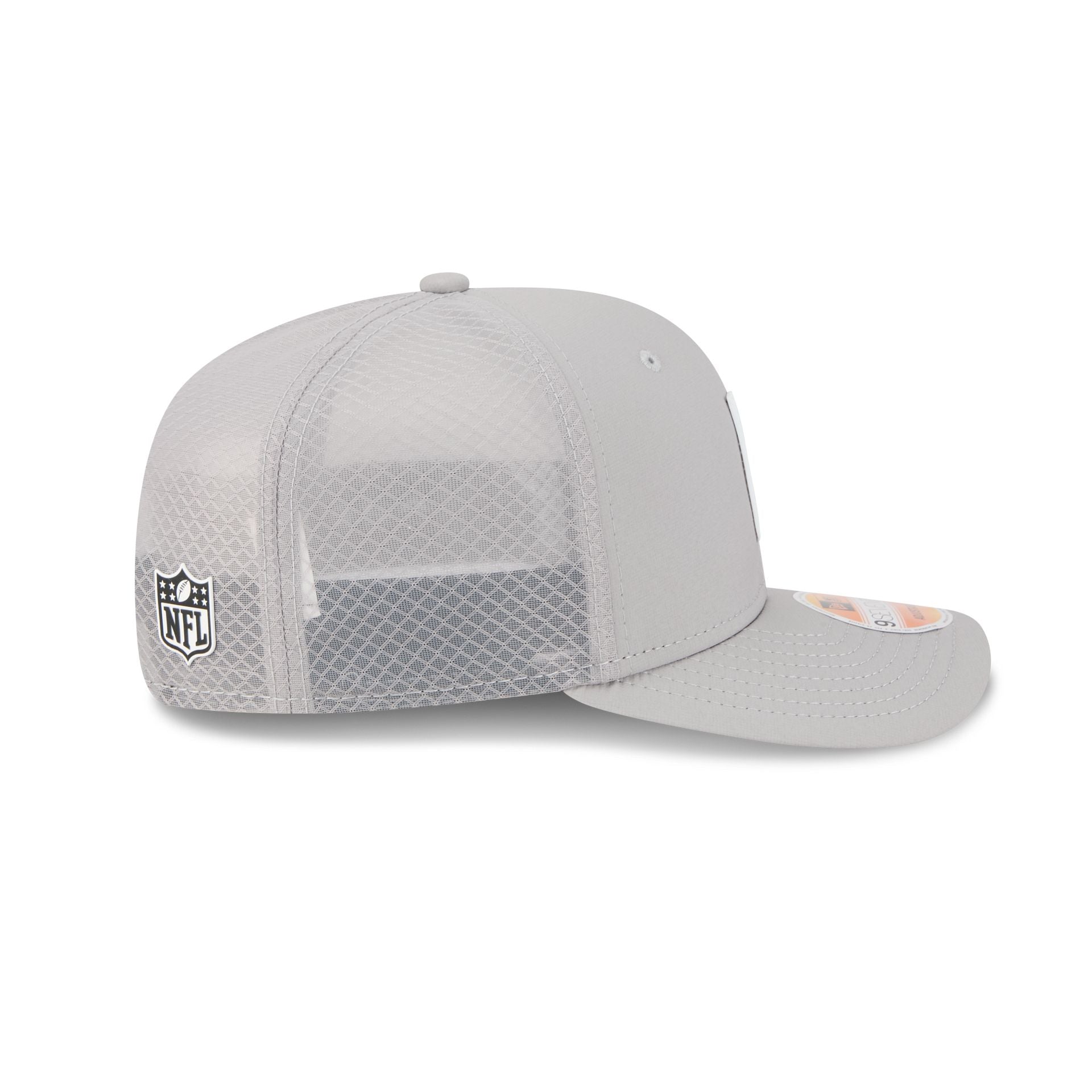 Pittsburgh Steelers 2025 Sideline Hot Weather Gray 9SEVENTY Trucker Hat