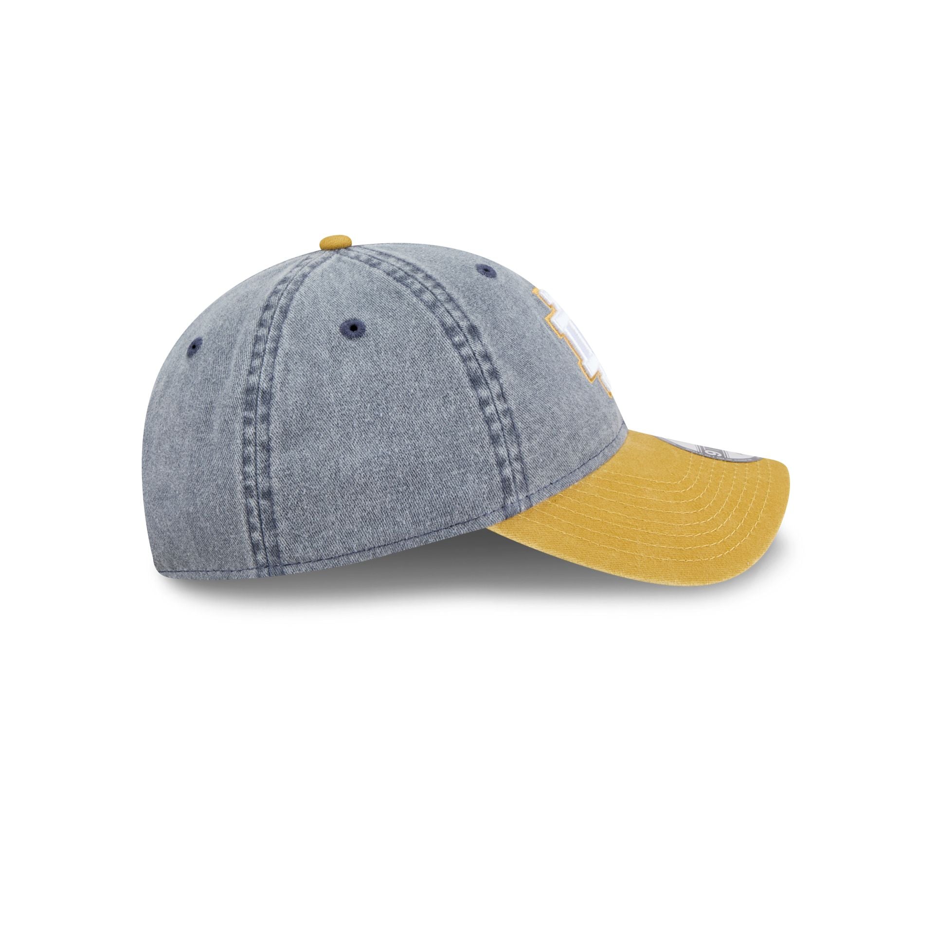 Notre Dame Fighting Irish Select 9TWENTY Adjustable Hat