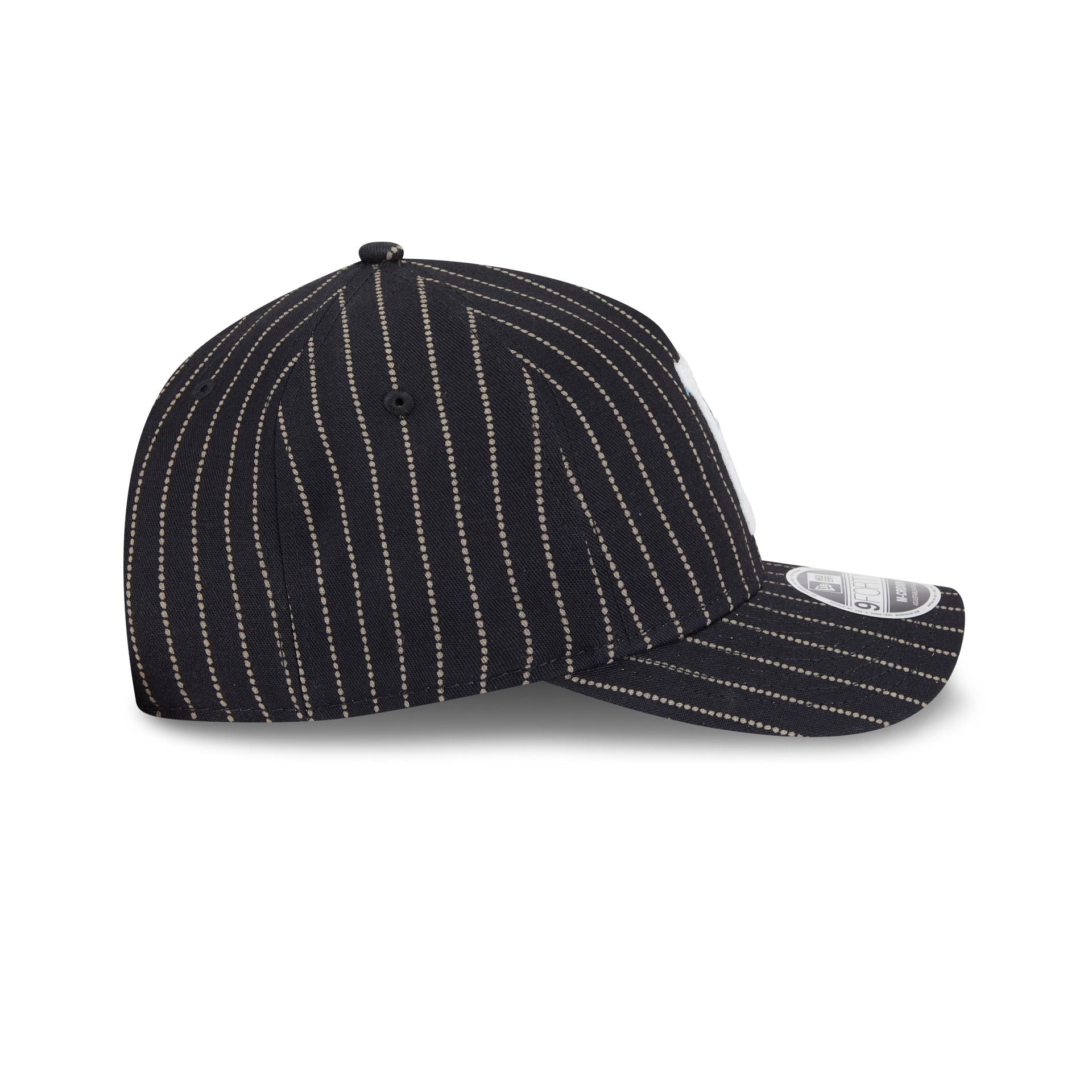 Pittsburgh Pirates Dotted Pinstripe 9FORTY M-Crown A-Frame Adjustable Hat