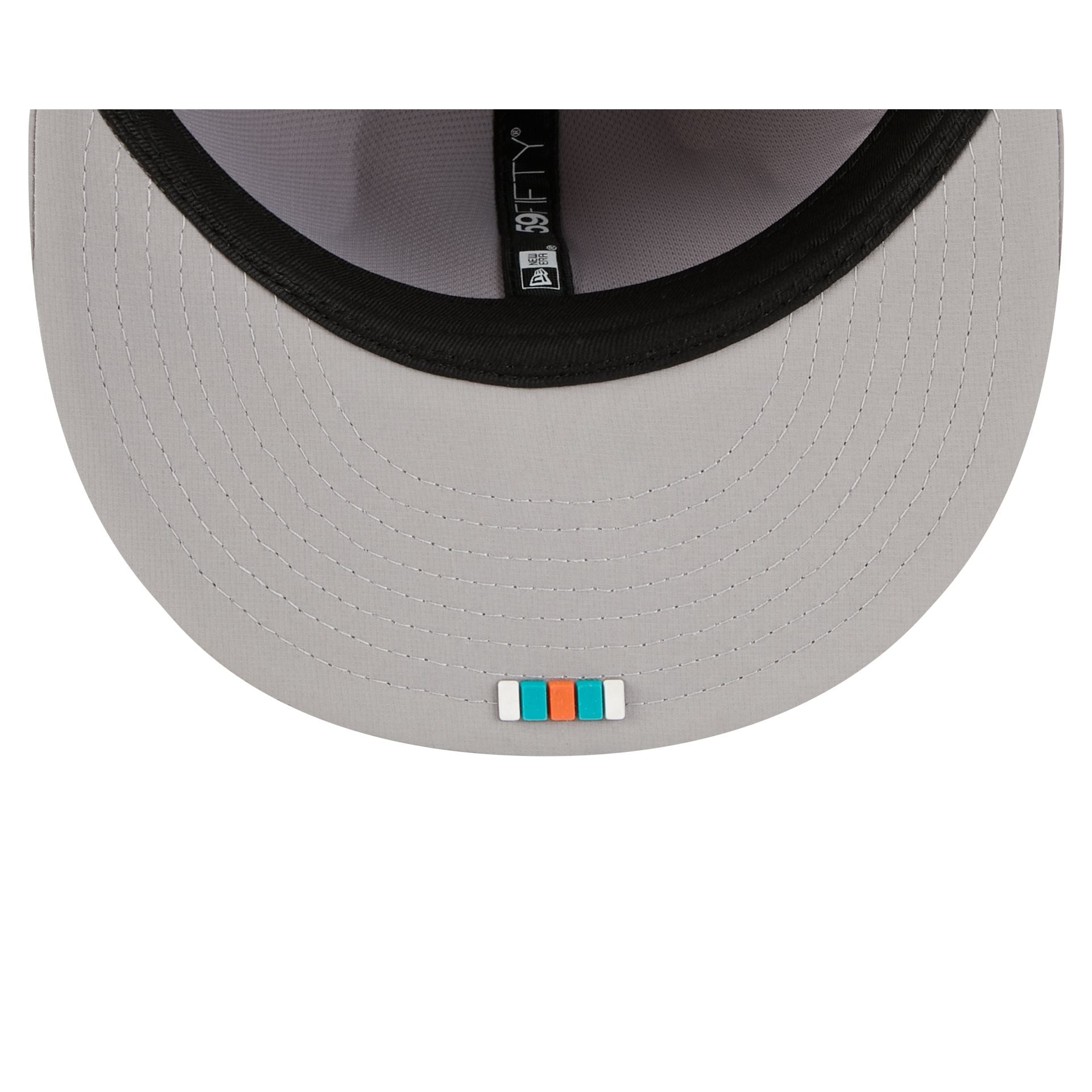 Miami Dolphins 2025 Sideline Hot Weather Gray 59FIFTY Fitted Hat