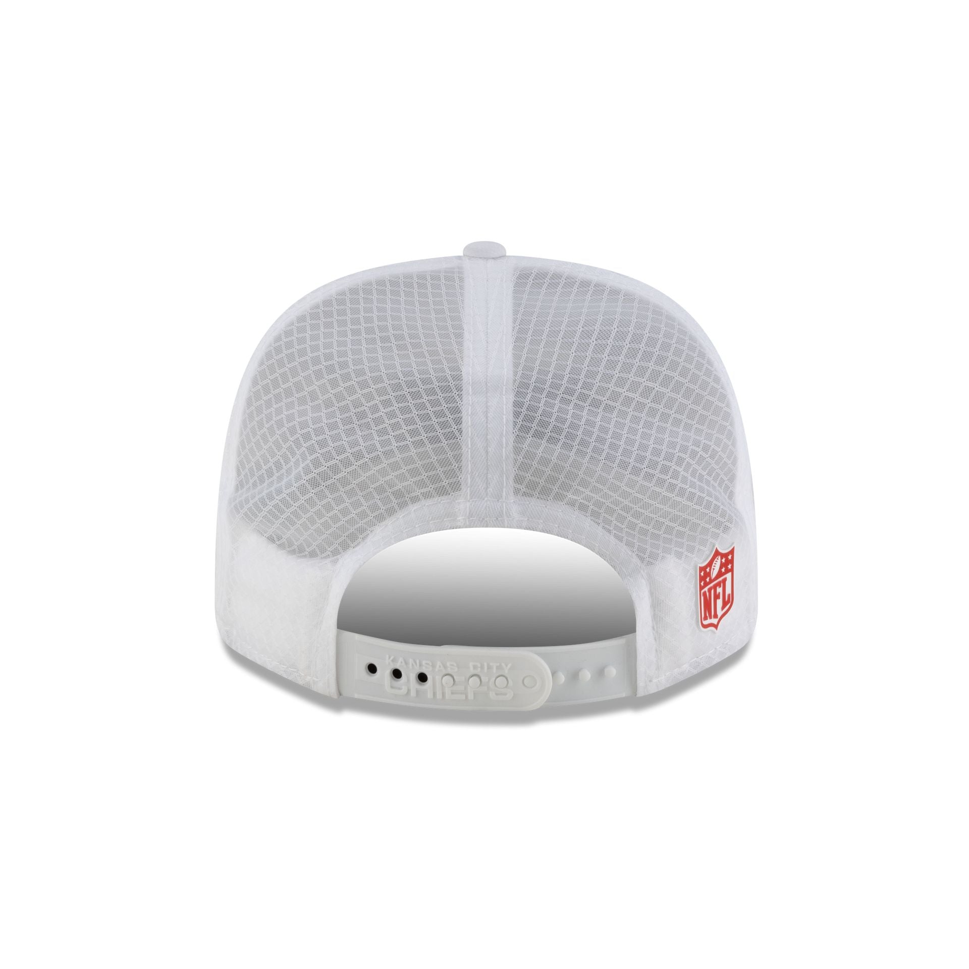 Kansas City Chiefs 2025 Sideline Hot Weather White 9SEVENTY Trucker Hat
