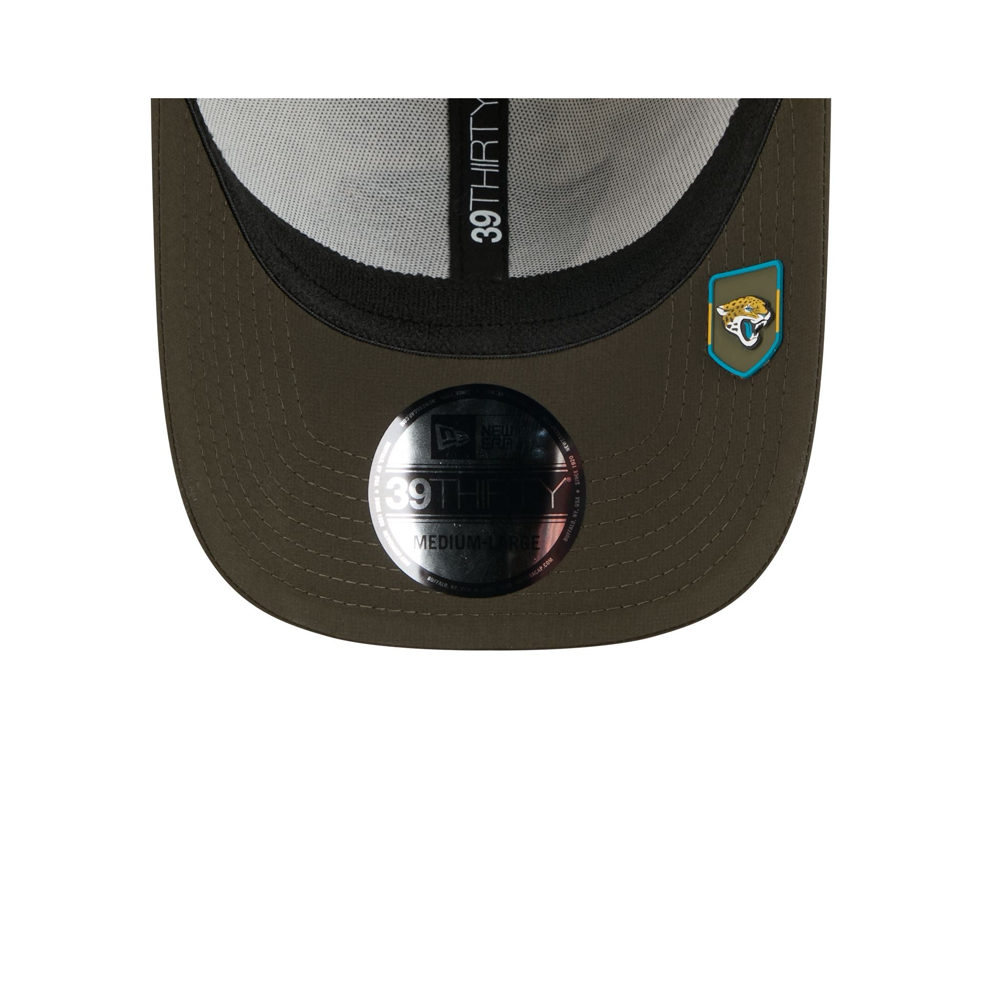 Jacksonville Jaguars 2025 Salute to Service Digi Camo 39THIRTY Stretch Fit Hat