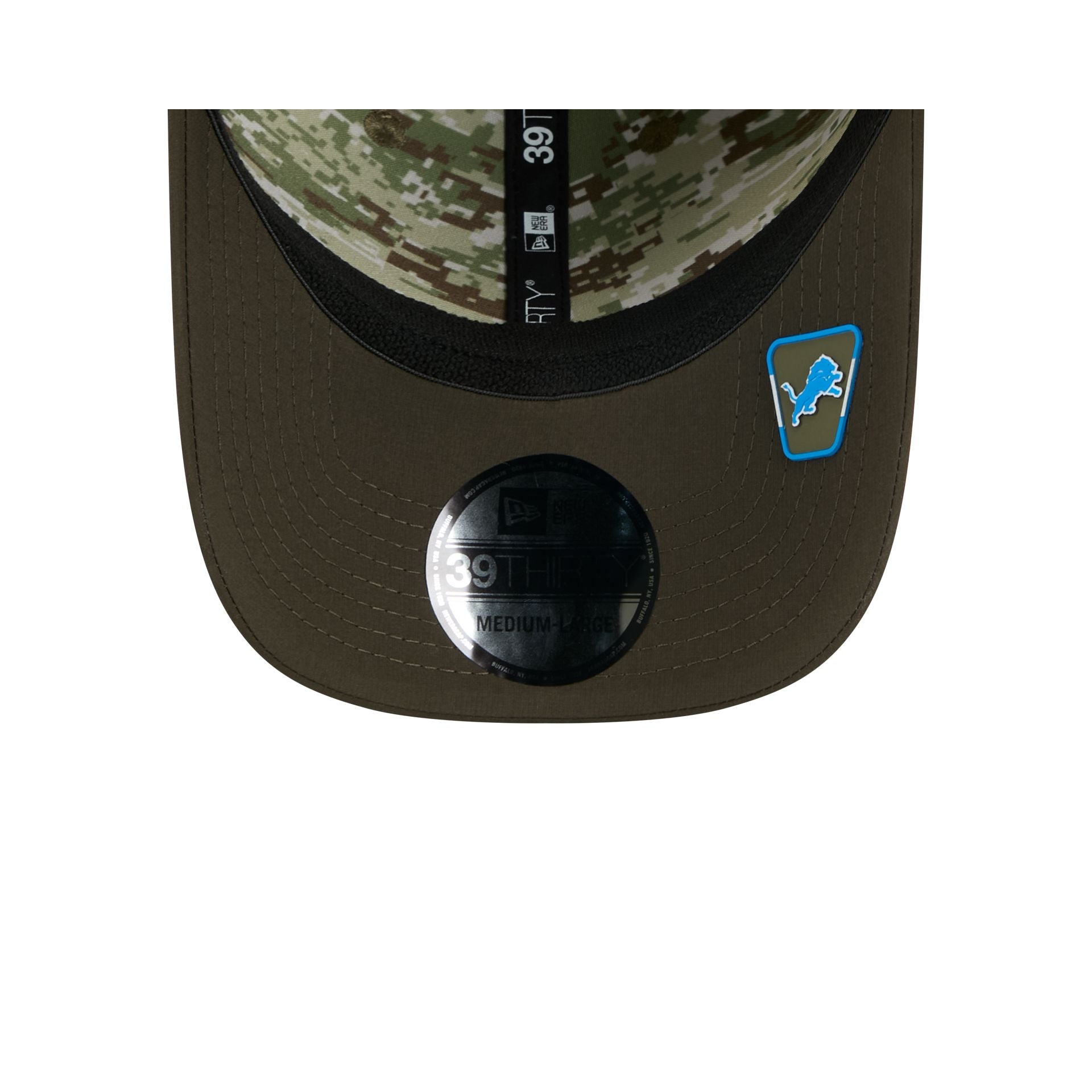 Detroit Lions 2025 Salute to Service 39THIRTY Stretch Fit Hat