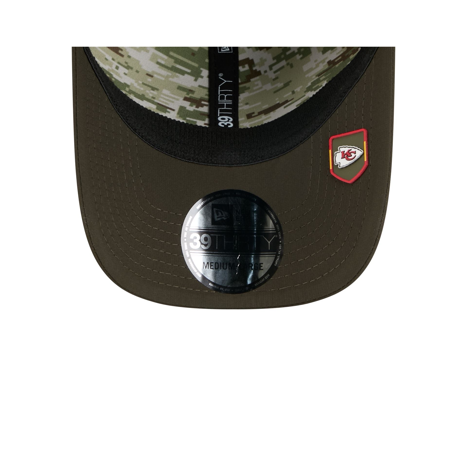 Kansas City Chiefs 2025 Salute to Service 39THIRTY Stretch Fit Hat