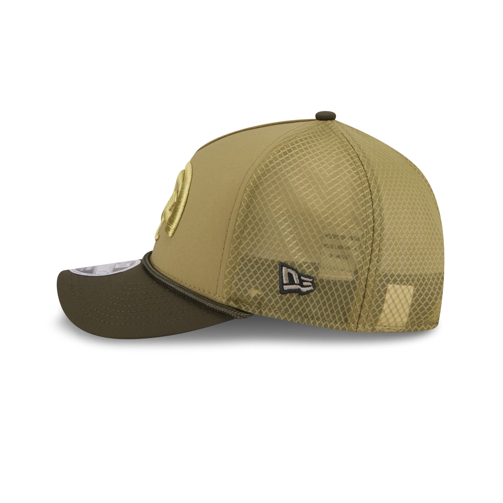 Los Angeles Rams 2025 Salute to Service 9FORTY M-Crown A-Frame Trucker Hat