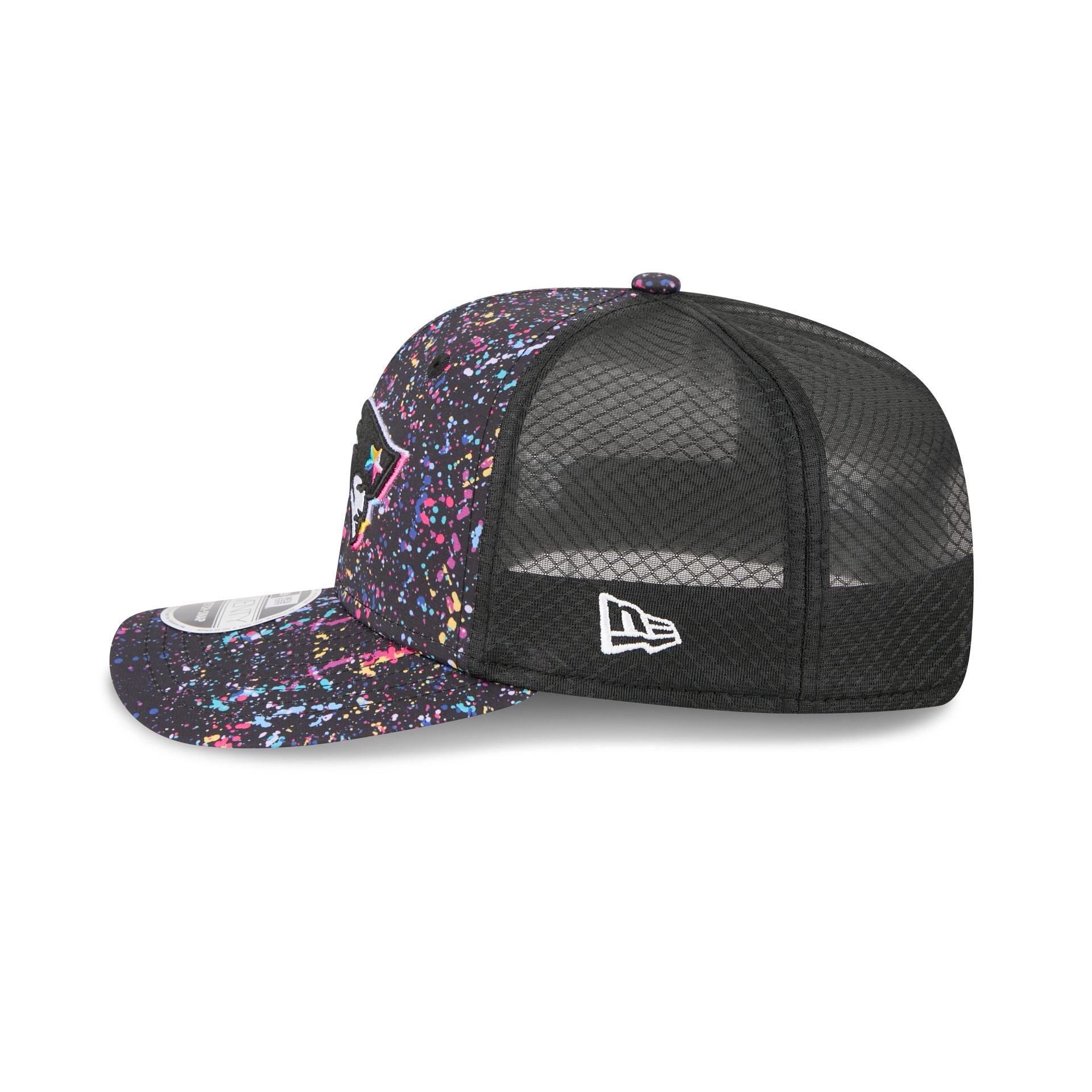 New England Patriots 2025 Crucial Catch 9SEVENTY Trucker Hat