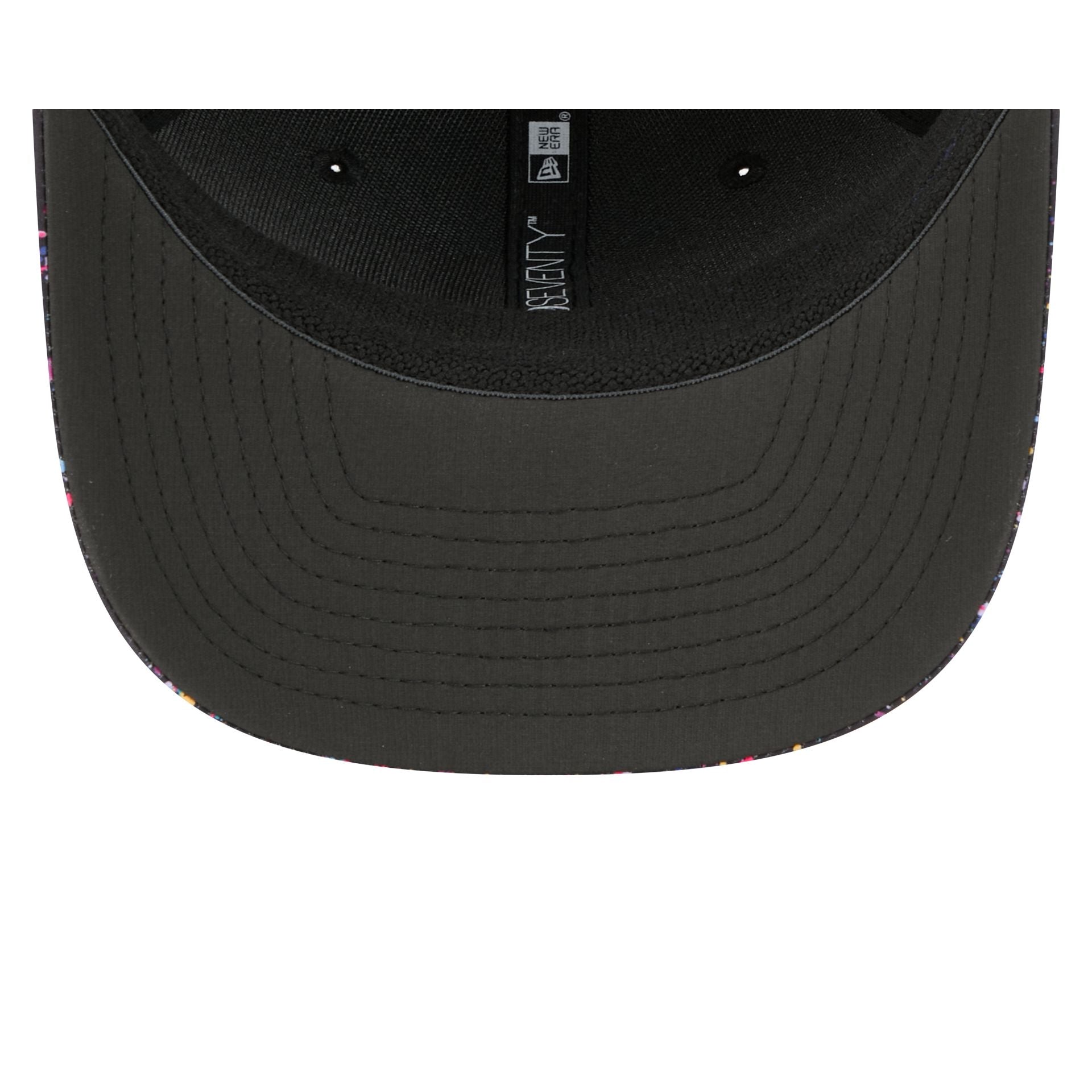 New York Giants 2025 Crucial Catch 9SEVENTY Trucker Hat