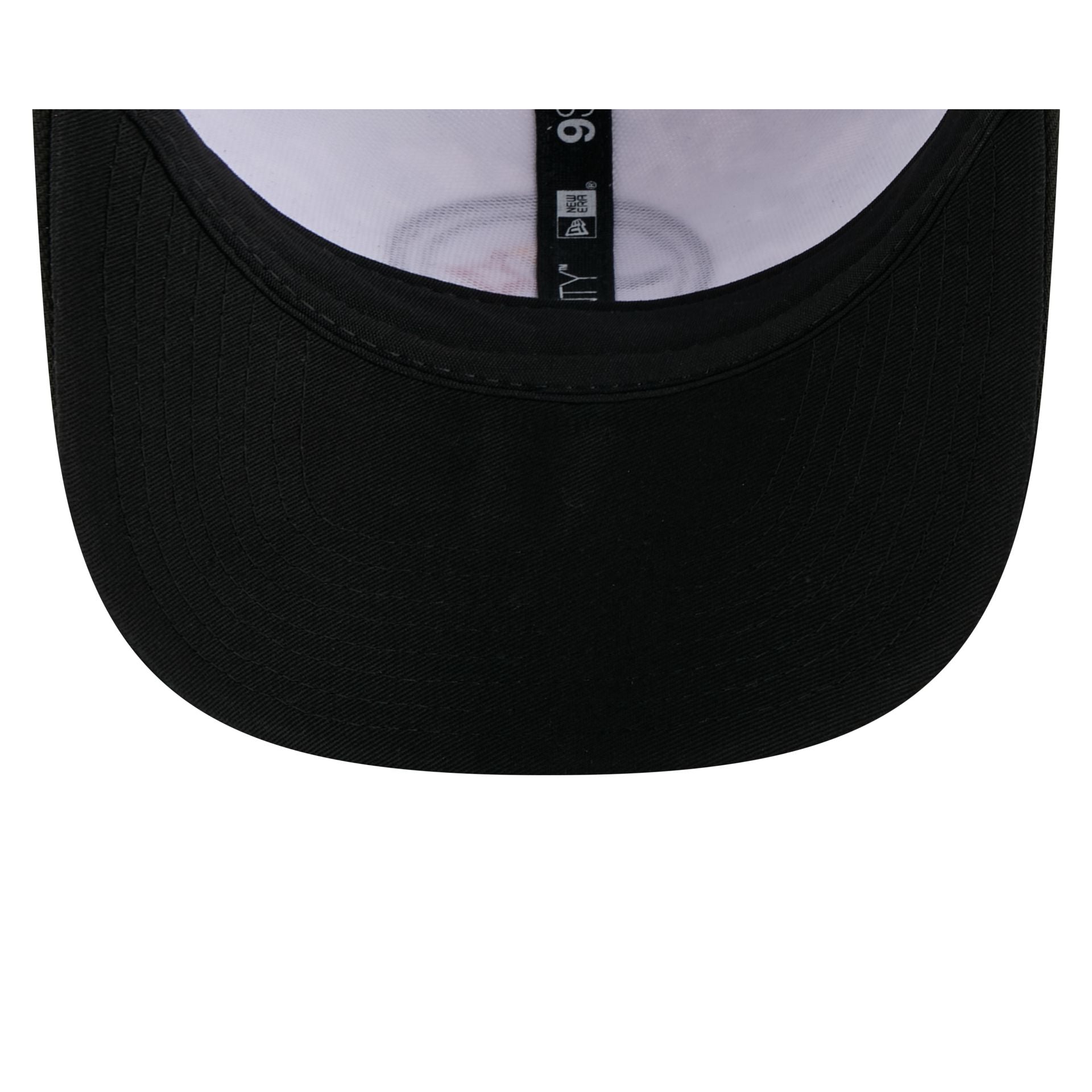 Pittsburgh Steelers 2025 Salute to Service Fan Gear 9SEVENTY Stretch-Snap Hat