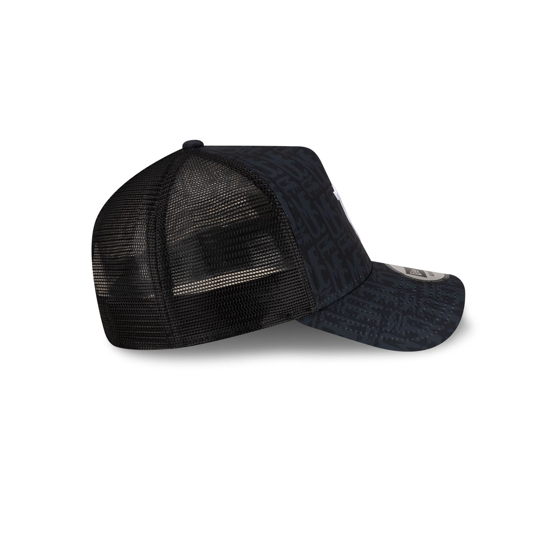 Manchester United FC All Over Print 9FORTY A-Frame Trucker Hat