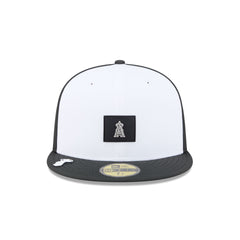 Los Angeles Angels 2026 Clubhouse Black & White 59FIFTY Fitted Hat