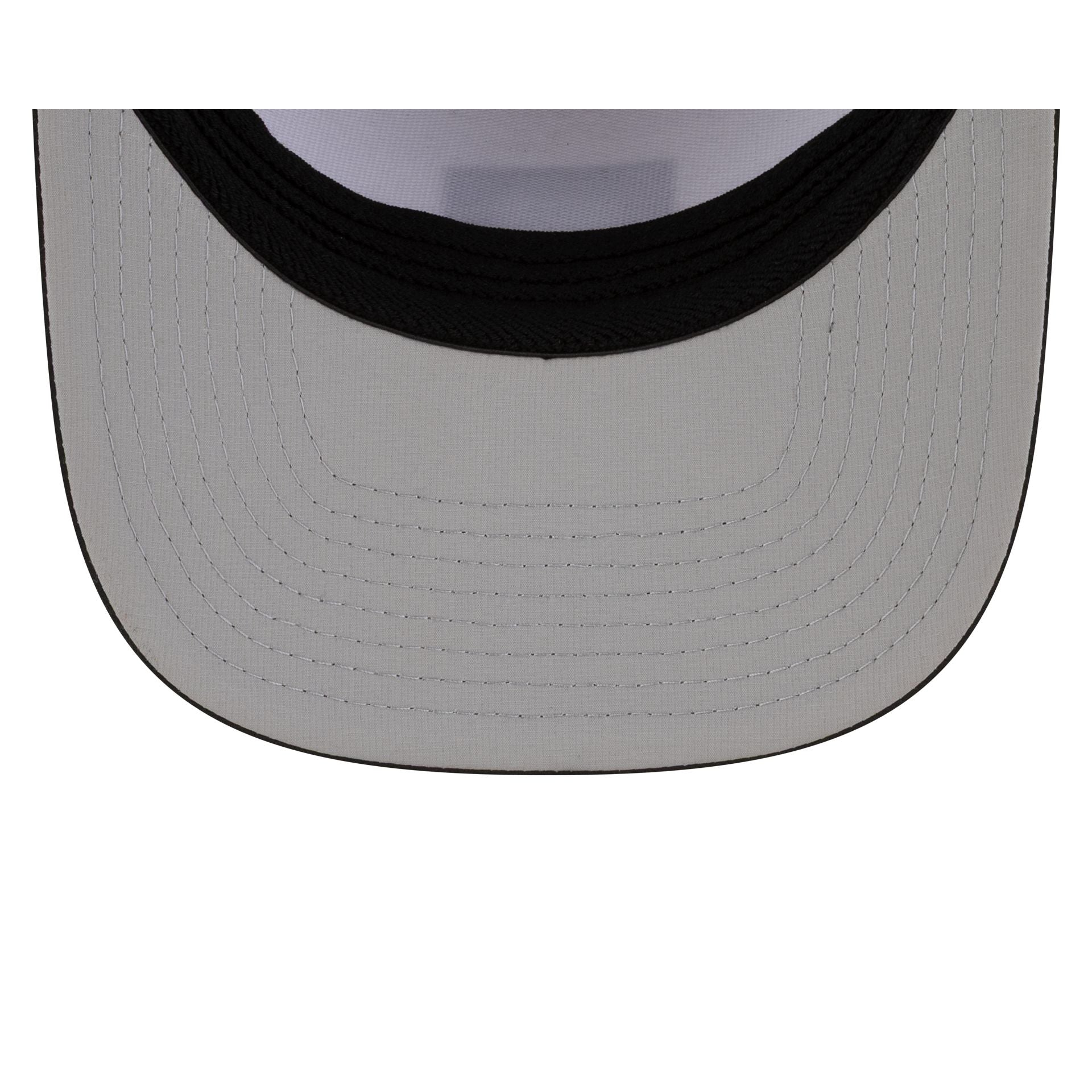 Pittsburgh Pirates 2026 Clubhouse Black & White Split Panel 9SEVENTY Stretch-Snap Hat