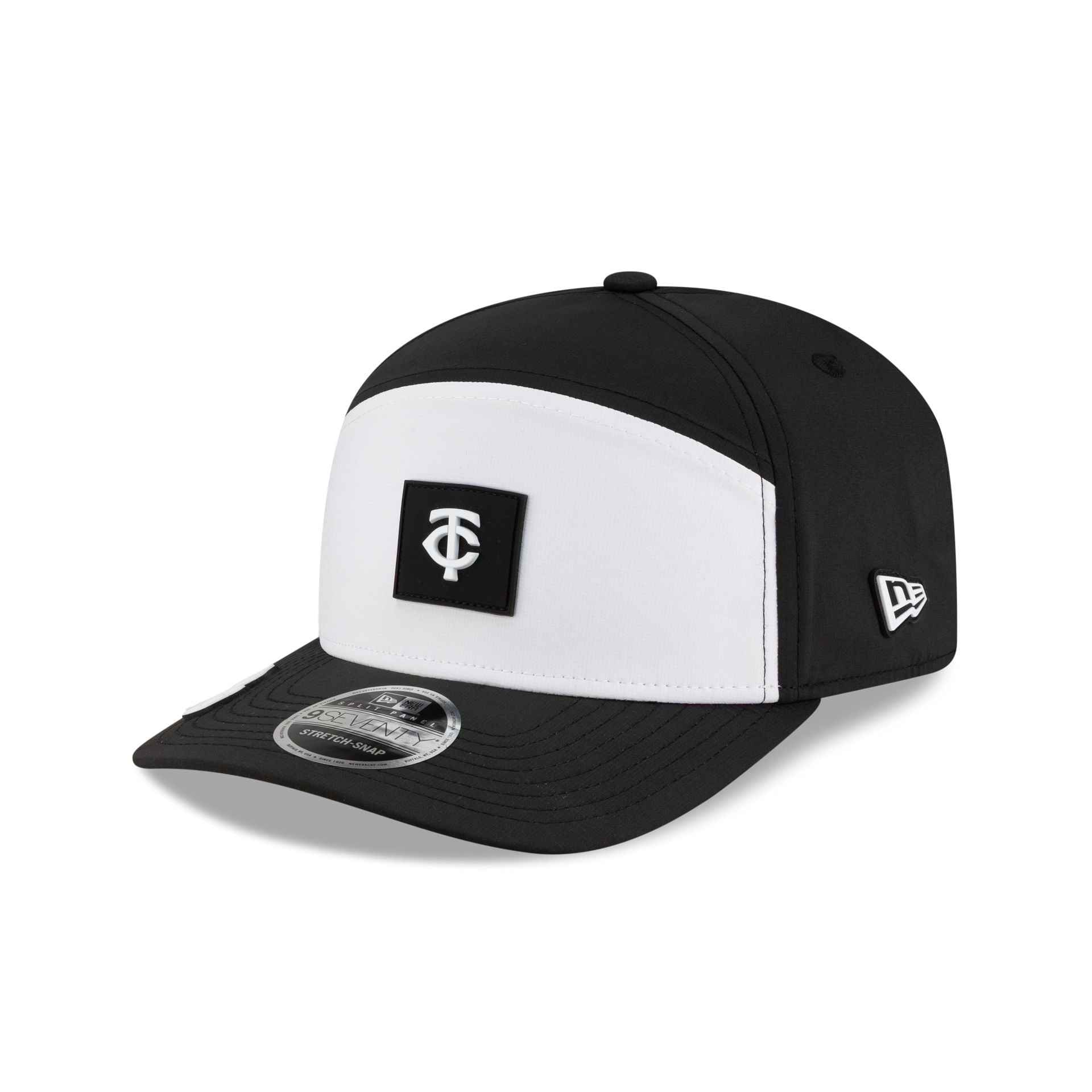 Minnesota Twins 2026 Clubhouse Black & White Split Panel 9SEVENTY Stretch-Snap Hat