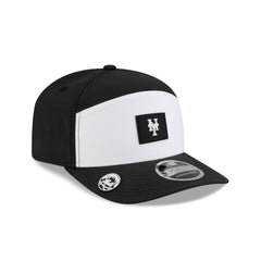 New York Mets 2026 Clubhouse Black & White Split Panel 9SEVENTY Stretch-Snap Hat