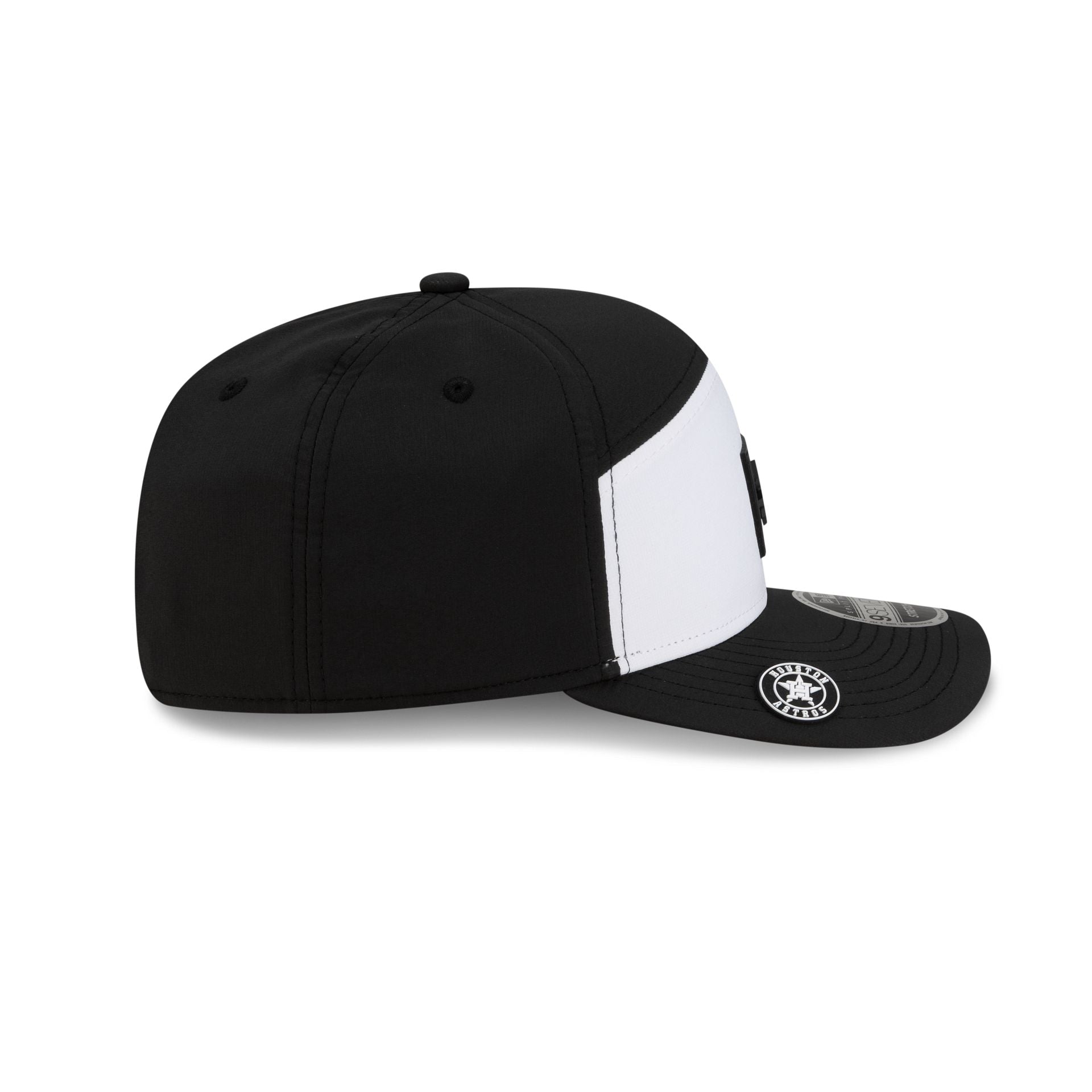 Houston Astros 2026 Clubhouse Black & White Split Panel 9SEVENTY Stretch-Snap Hat