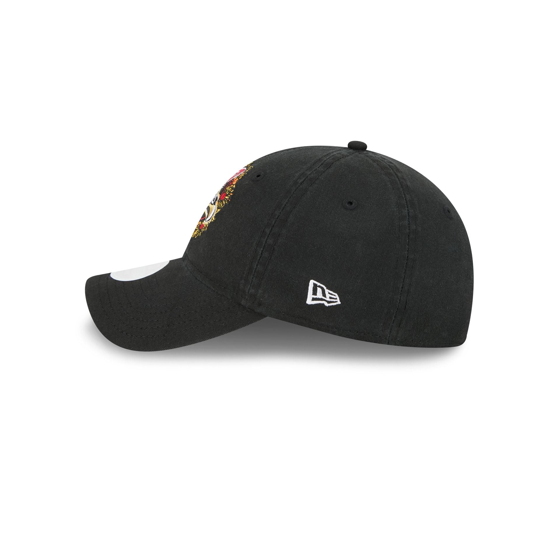El ��guila de Veracruz Day of the Dead Floral 9TWENTY Adjustable Hat
