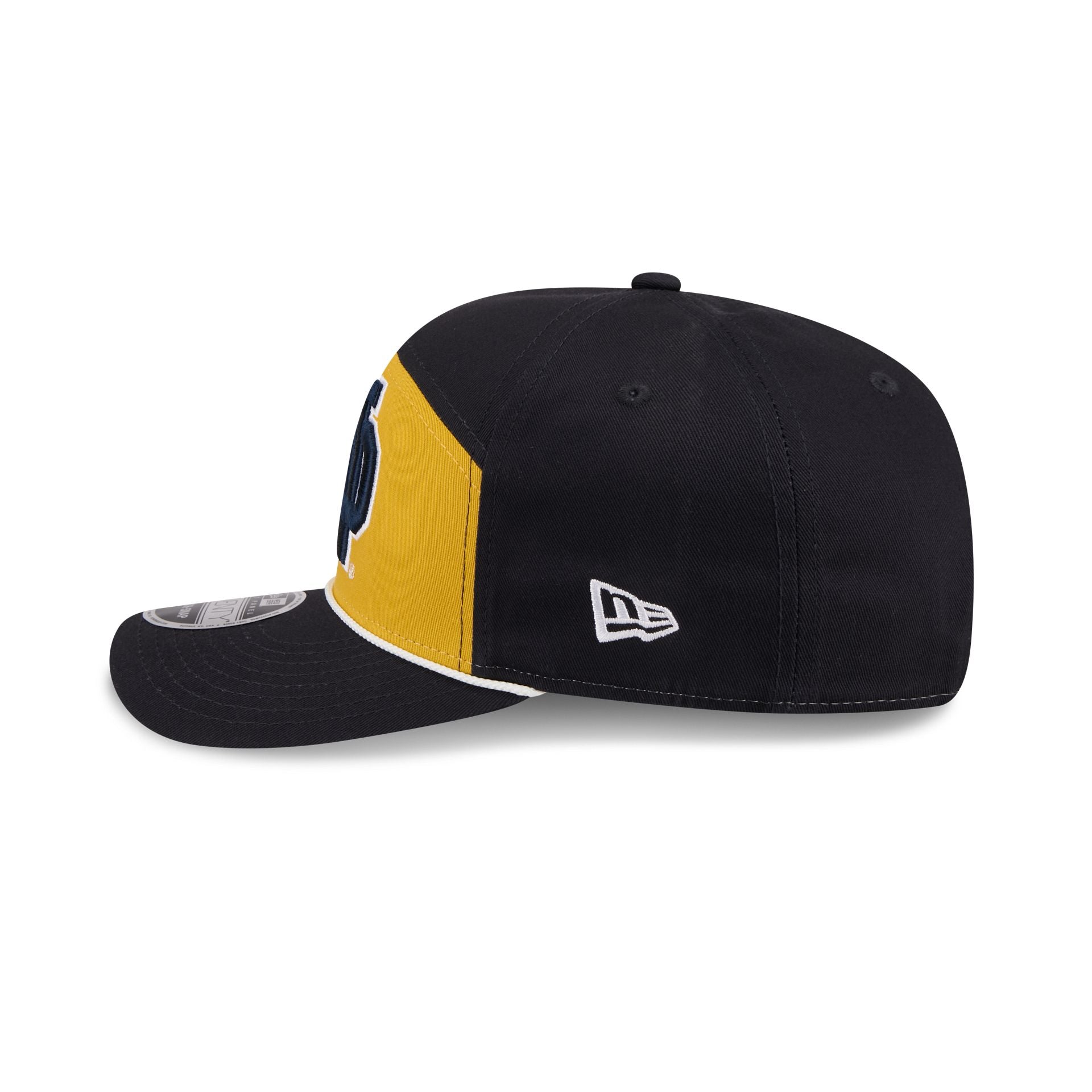 Notre Dame Fighting Irish Split Panel 9SEVENTY Stretch-Snap Hat