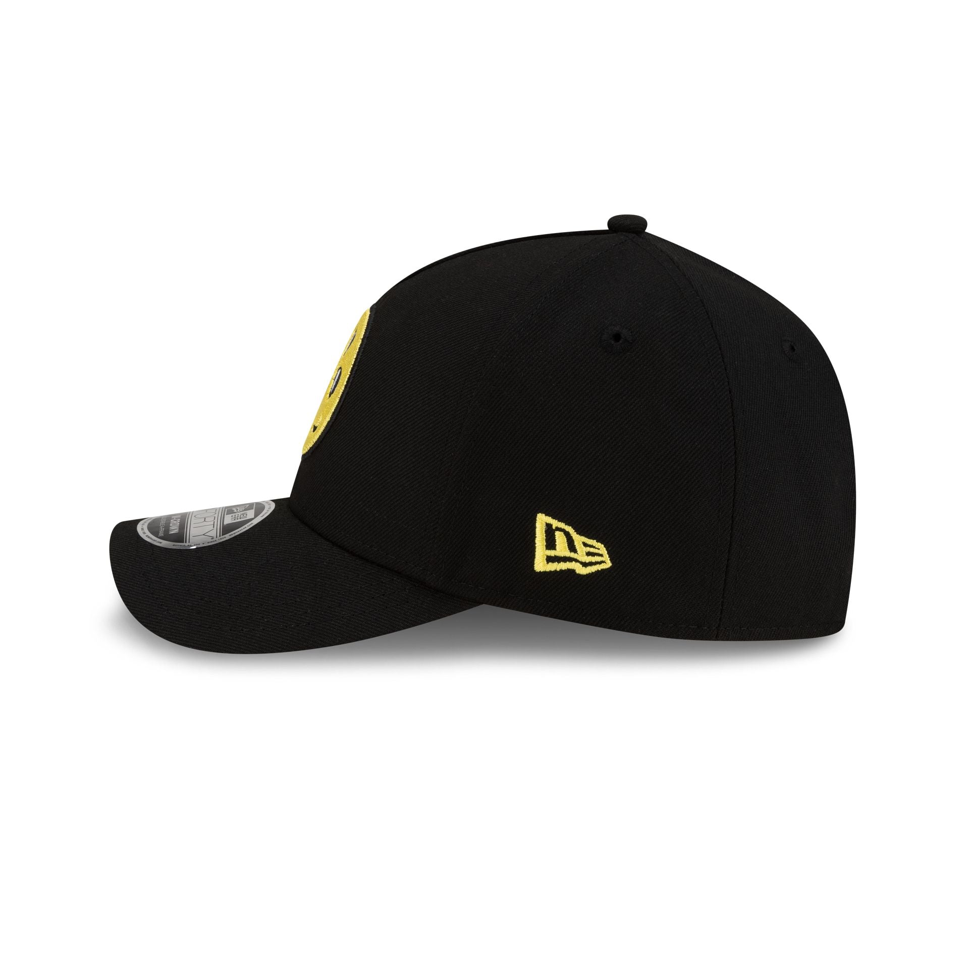 DISHIN�� Black 9FORTY M-Crown A-Frame Snapback Hat