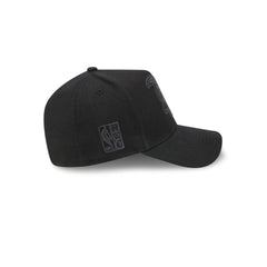 New York Knicks Waxed Canvas Black 59FORTY A-Frame Fitted Hat