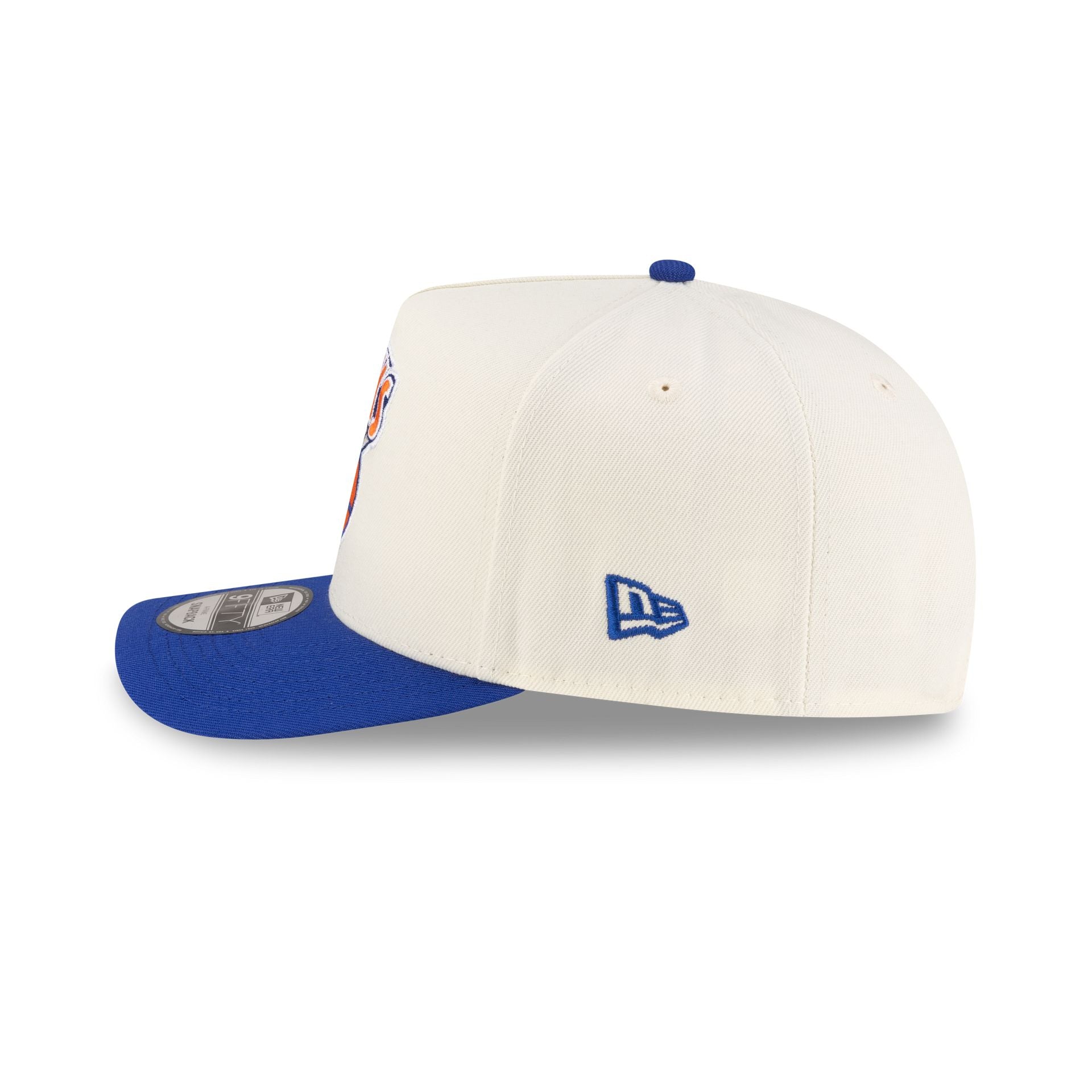New York Knicks 1964-1992 Hardwood Classics Express Chrome White 9FIFTY A-Frame Snapback Hat