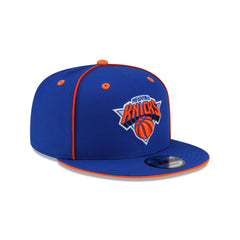 New York Knicks Hardwood Classics 2000s Flip 9FIFTY Snapback Hat